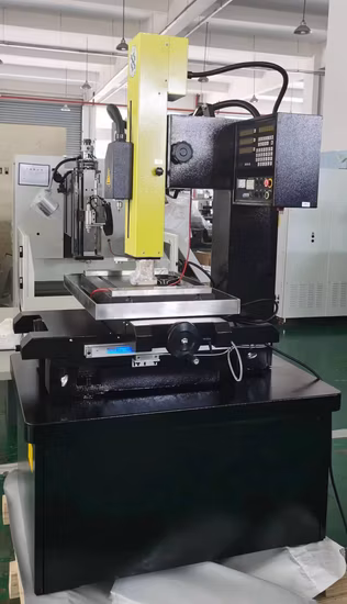 고속 작은 구멍 EDM 드릴링 머신